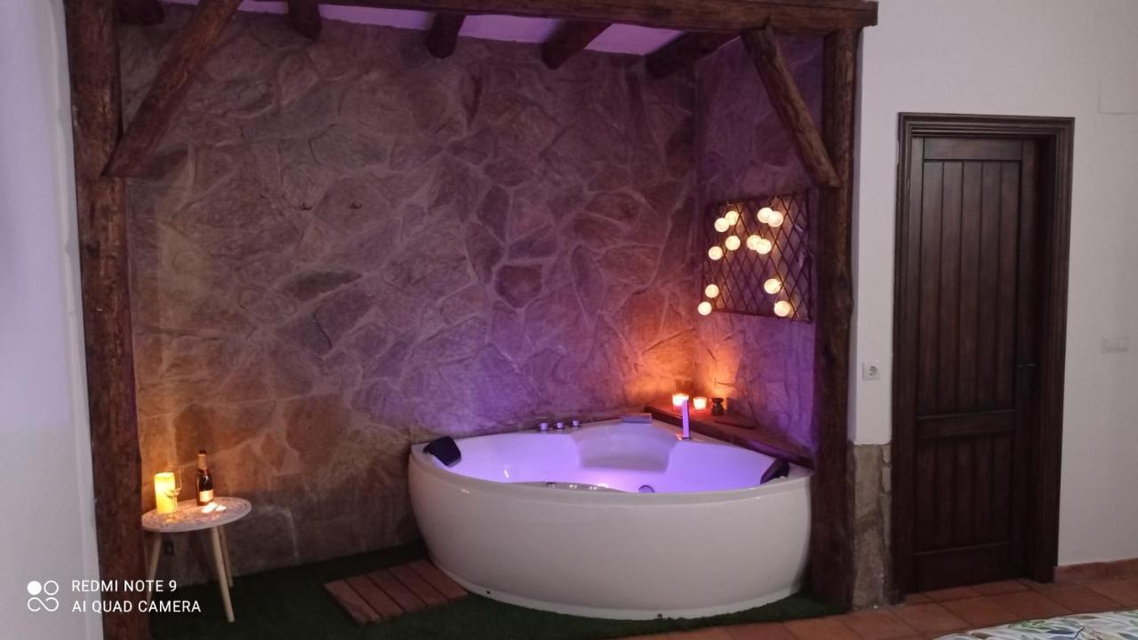 Villa La Casa De La Lobita Benaocaz Esterno foto